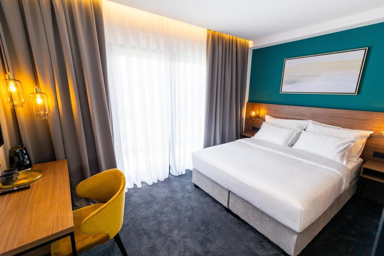Boutique Rooms 76 Imotski Pokoj fotografie